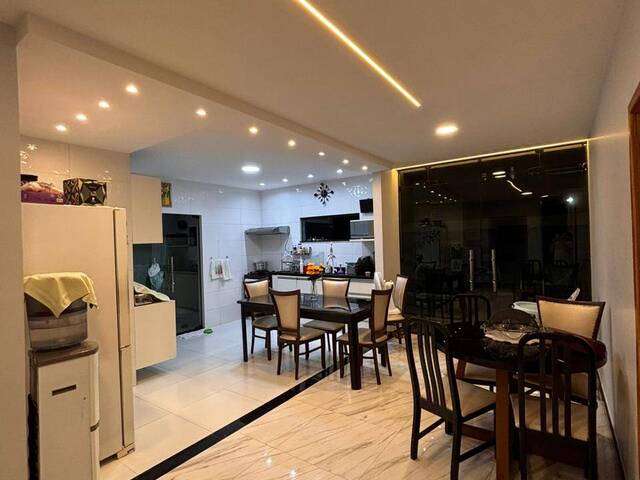 #82 - Casa para Venda em Belém - PA - 3